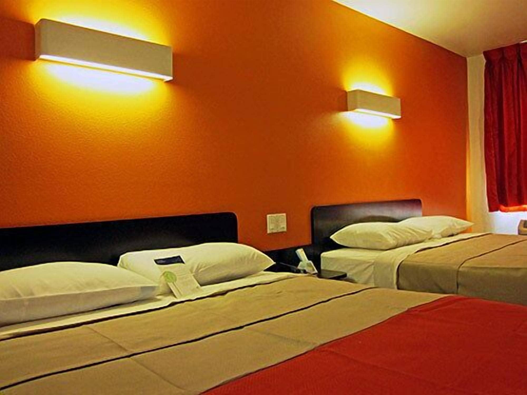 Motel 6 Victorville Esterno foto