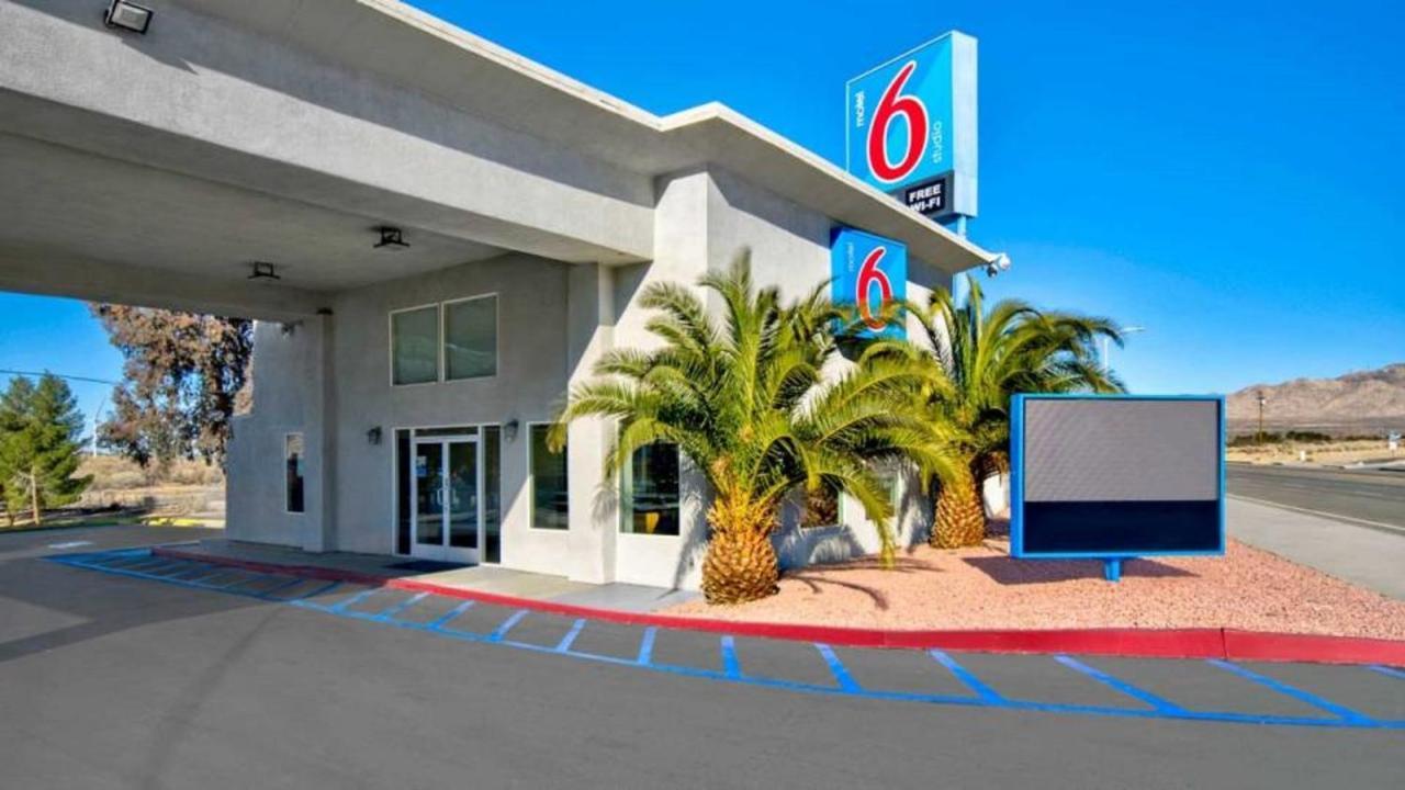 Motel 6 Victorville Esterno foto