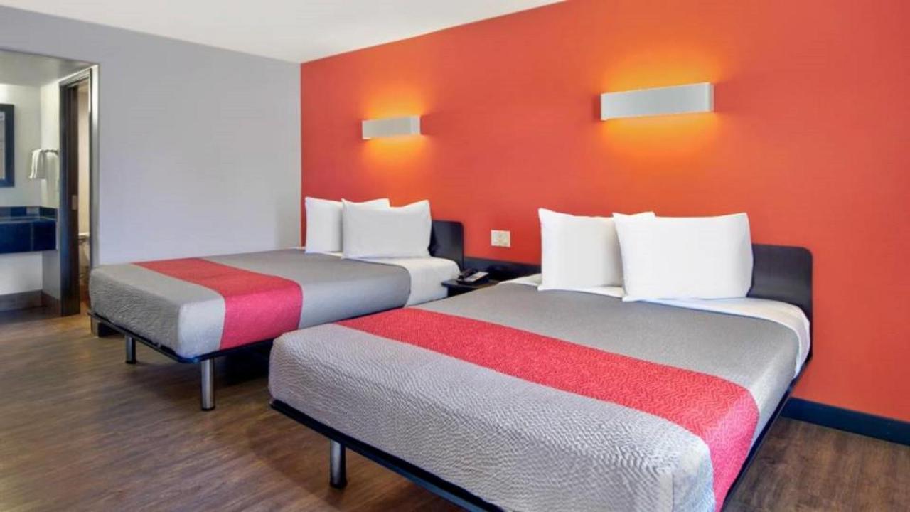 Motel 6 Victorville Esterno foto