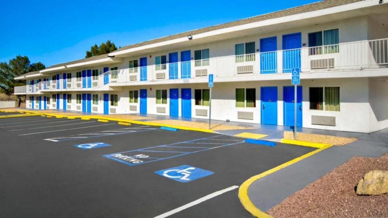 Motel 6 Victorville Esterno foto