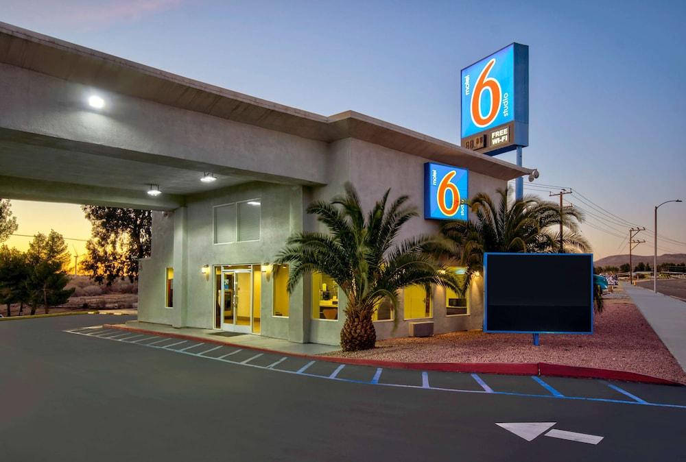 Motel 6 Victorville Esterno foto